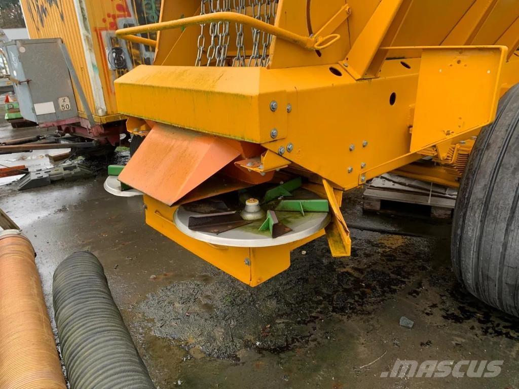 Bredal  Mineral spreaders