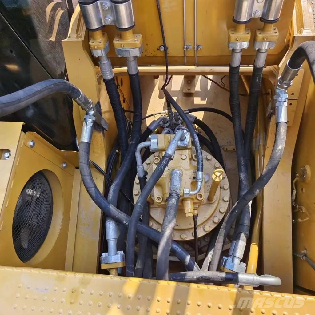 CAT 336 Crawler excavators