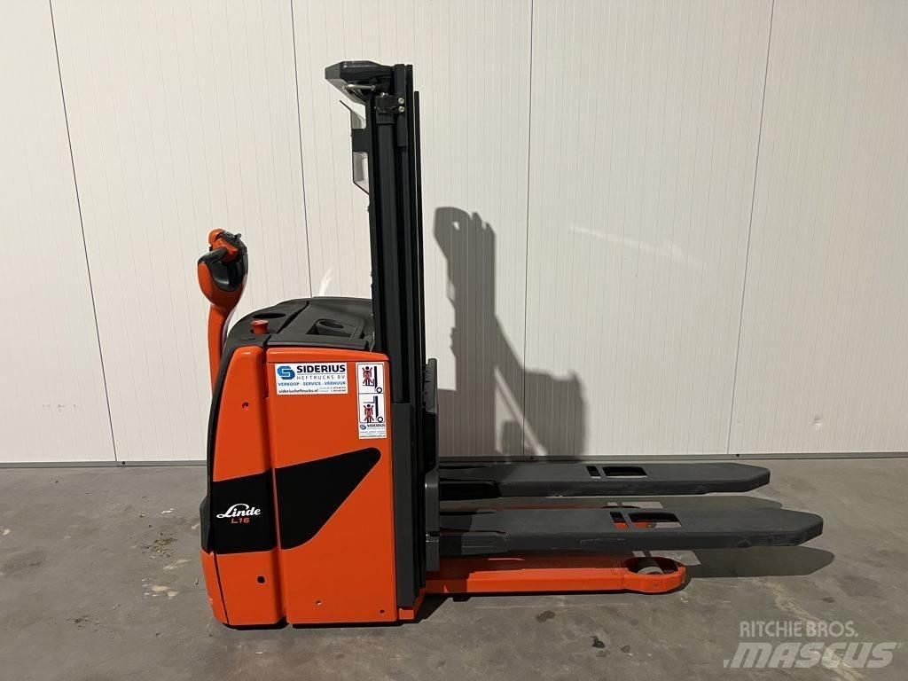 Linde L16 Pedestrian stacker