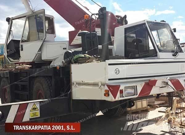 PPM ATT 400 All terrain cranes
