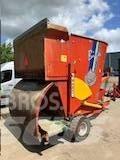 Peecon Biga scoop 10 Mixer feeders