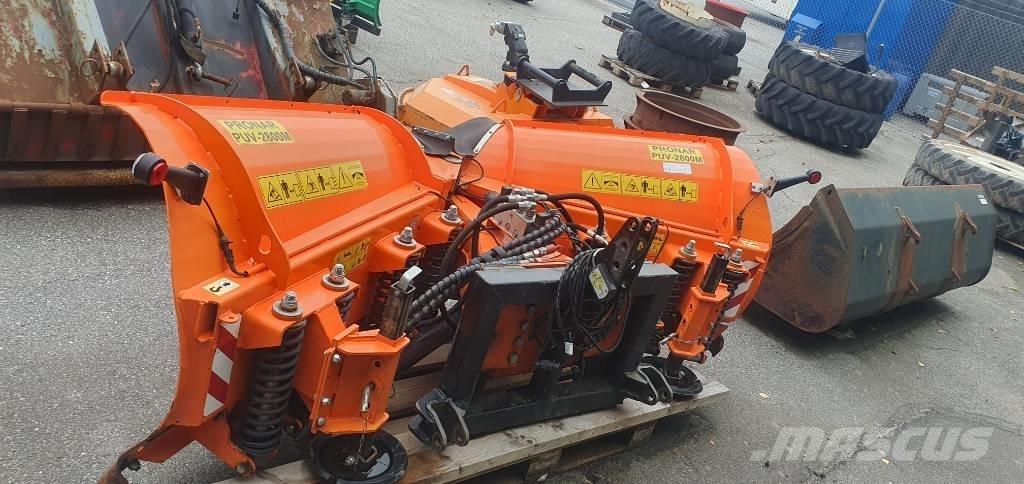 Pronar PUV 2800 M Snow blades and plows