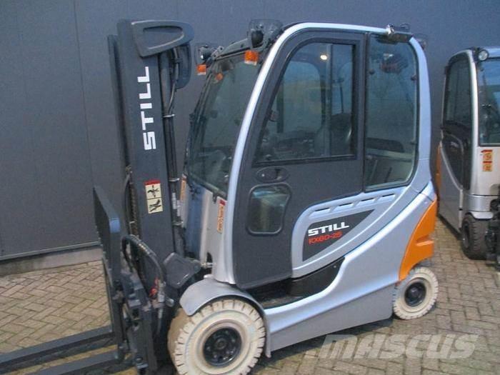 Still RX 60-25 Electric forklift trucks
