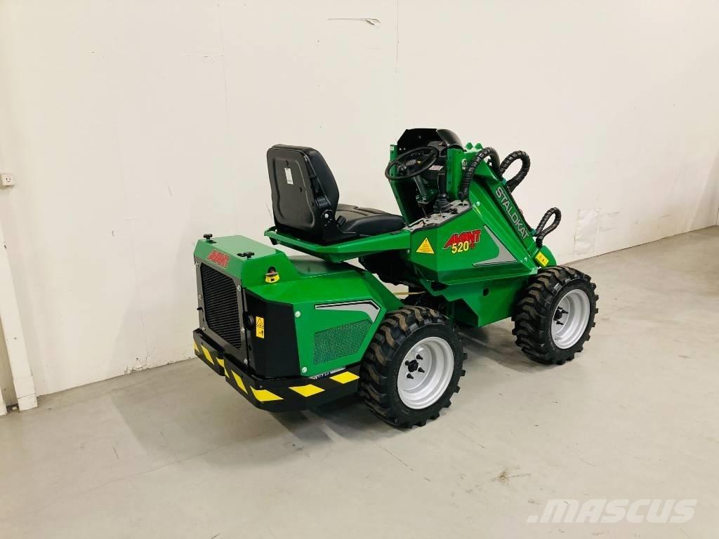 Avant 520+ Tele Mini loaders