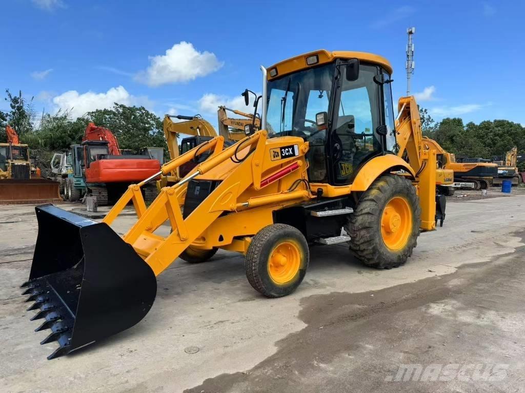 JCB 3 CX Backhoe loaders