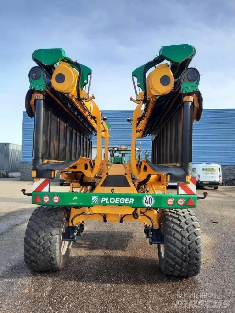 Ploeger CM2240 Windrowers
