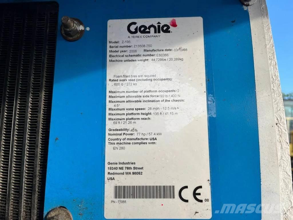 Genie Z-135 Articulated boom lifts