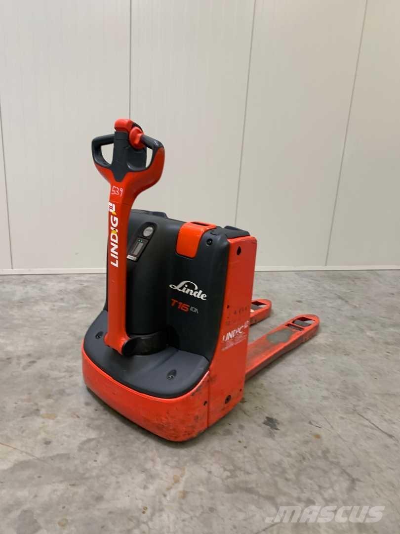 Linde T16 ION Pedestrian stacker