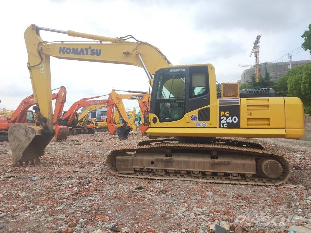 Komatsu PC 240 LC-8 Crawler excavators