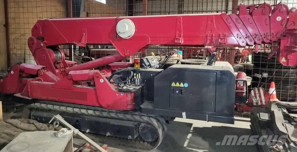 Unic B-775 Tracked cranes