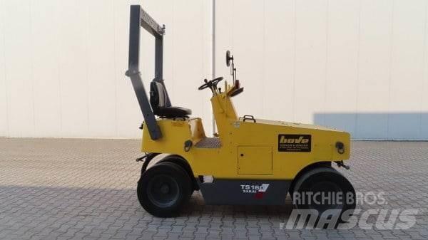 Sakai TS 160 Pneumatic tired rollers
