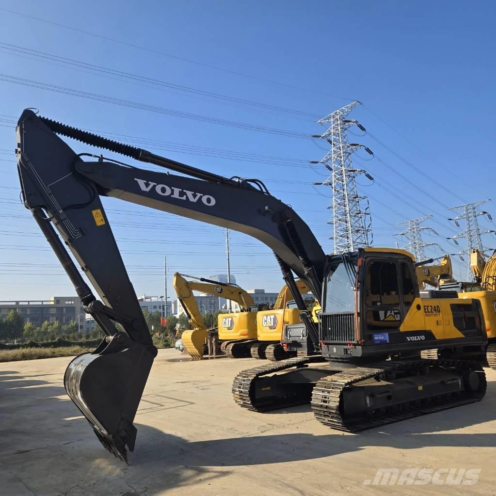 Volvo EC 240 Crawler excavators