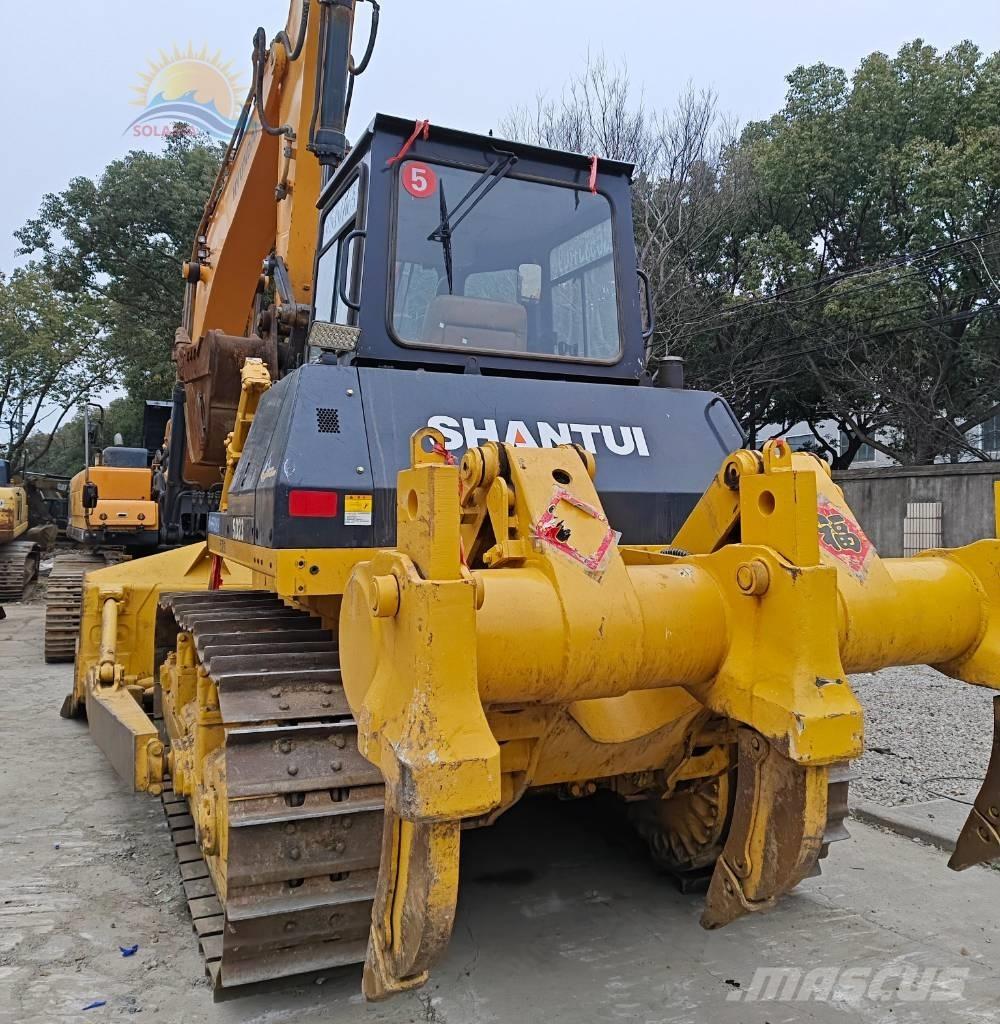 Shantui SD 23 Crawler dozers