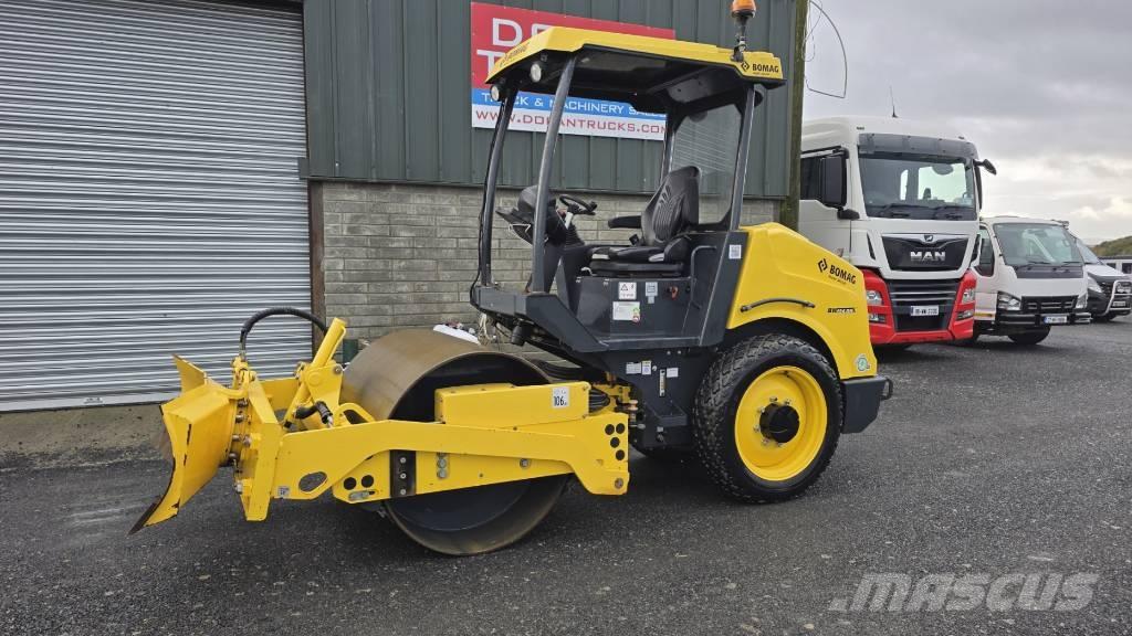 Bomag BW 124 DH Single drum rollers