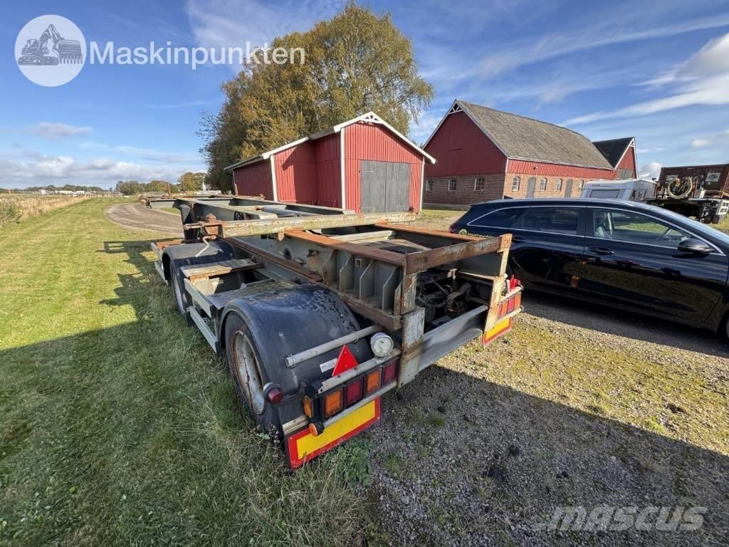 KT Tjörn Linktrailer Containerframe semi-trailers