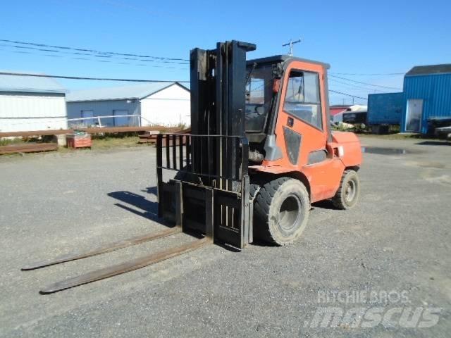 Toyota 7 FDU 45 Rough terrain trucks