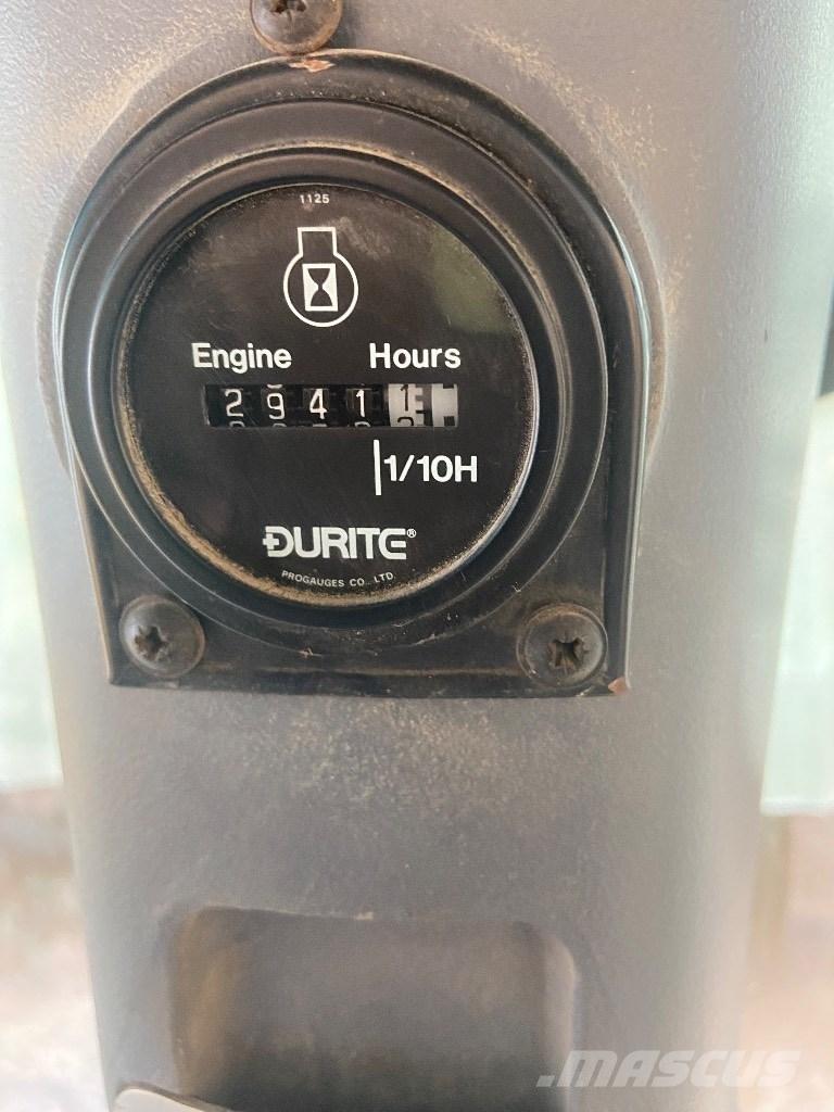 JCB 3 CX Backhoe loaders