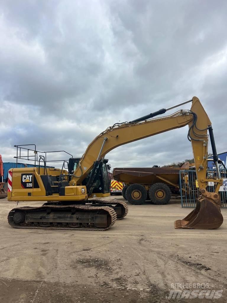 CAT 320 Crawler excavators
