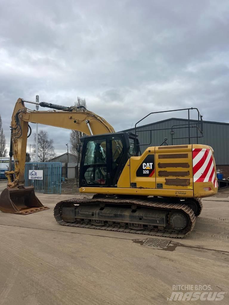 CAT 320 Crawler excavators