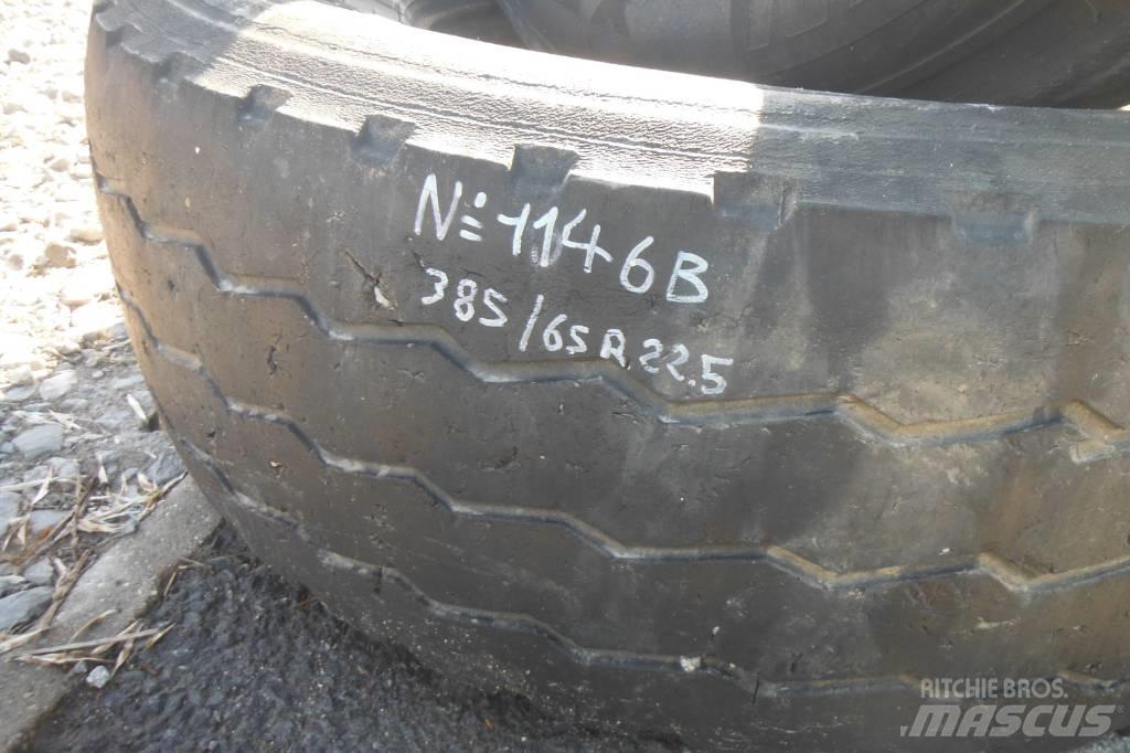 Michelin 385/65R22.5 Tyres, wheels and rims