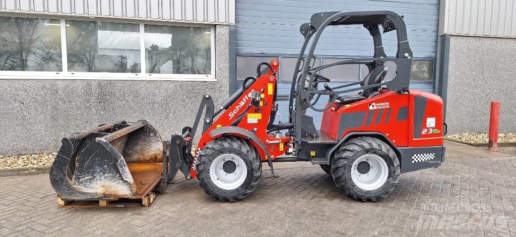 Schäffer 23e Multi purpose loaders