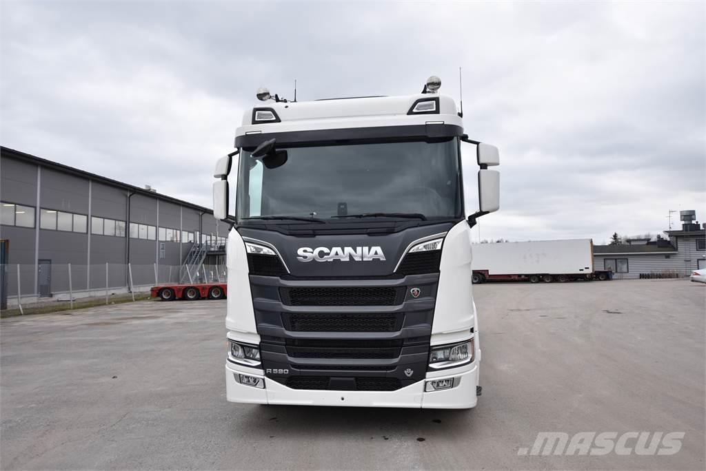 Scania R590 8X4 Hook lift trucks
