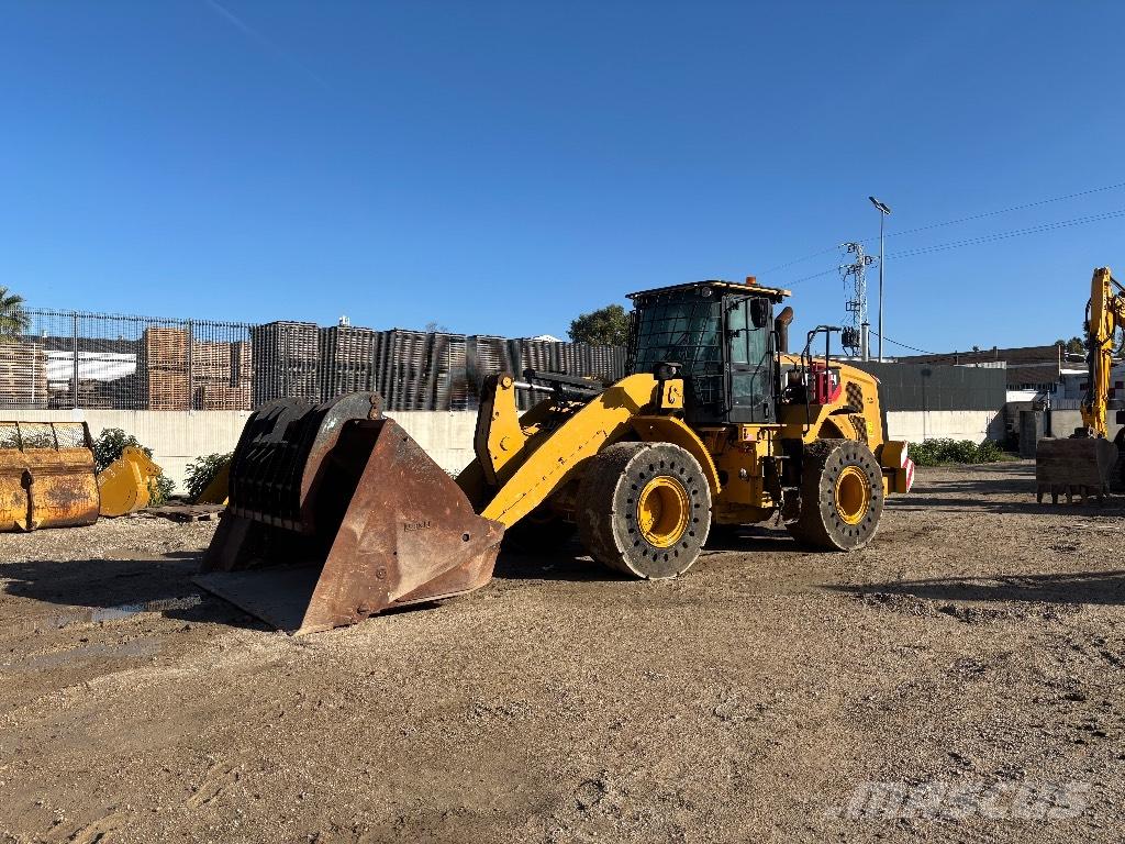 CAT 950M Mini loaders