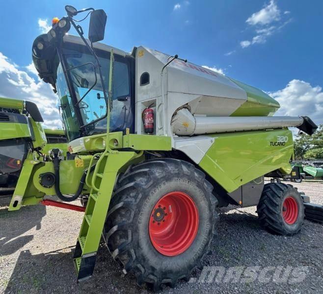 CLAAS TUCANO 320 Combine harvesters
