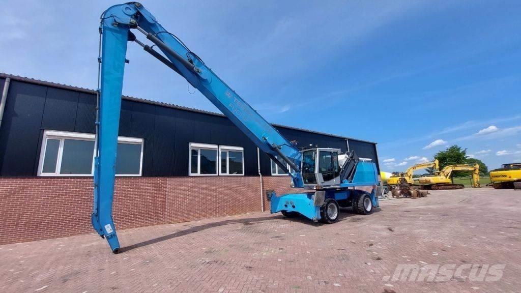 Fuchs MHL360 Waste / industry handlers