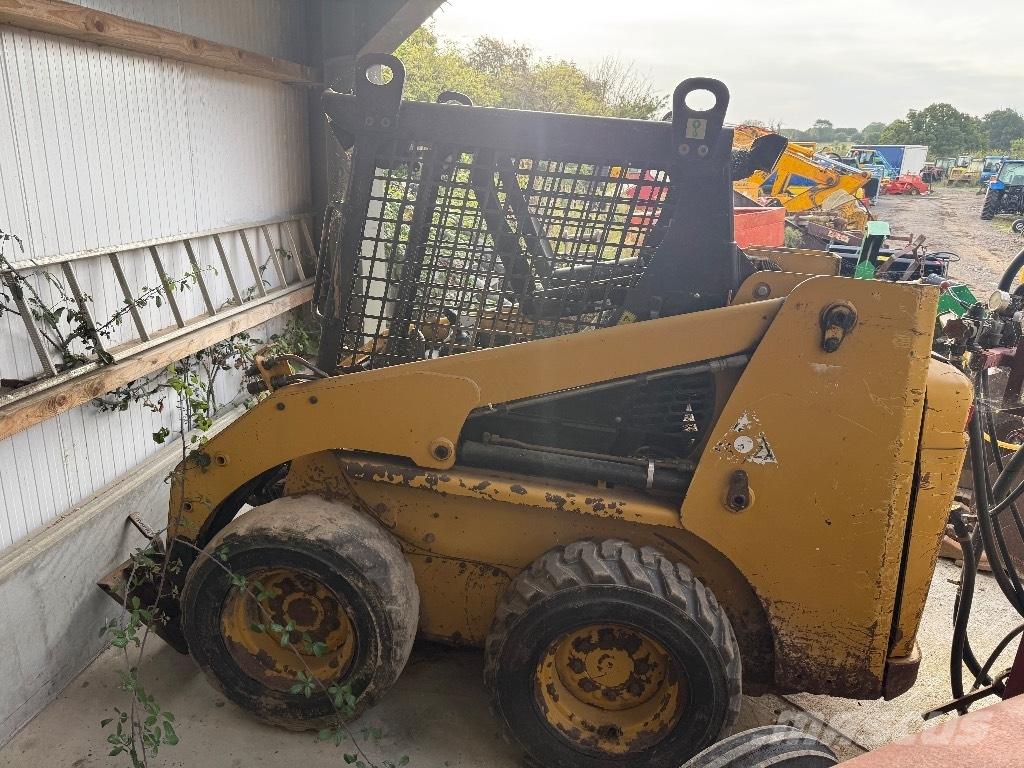 CAT 216 B 3 Skid steer loaders