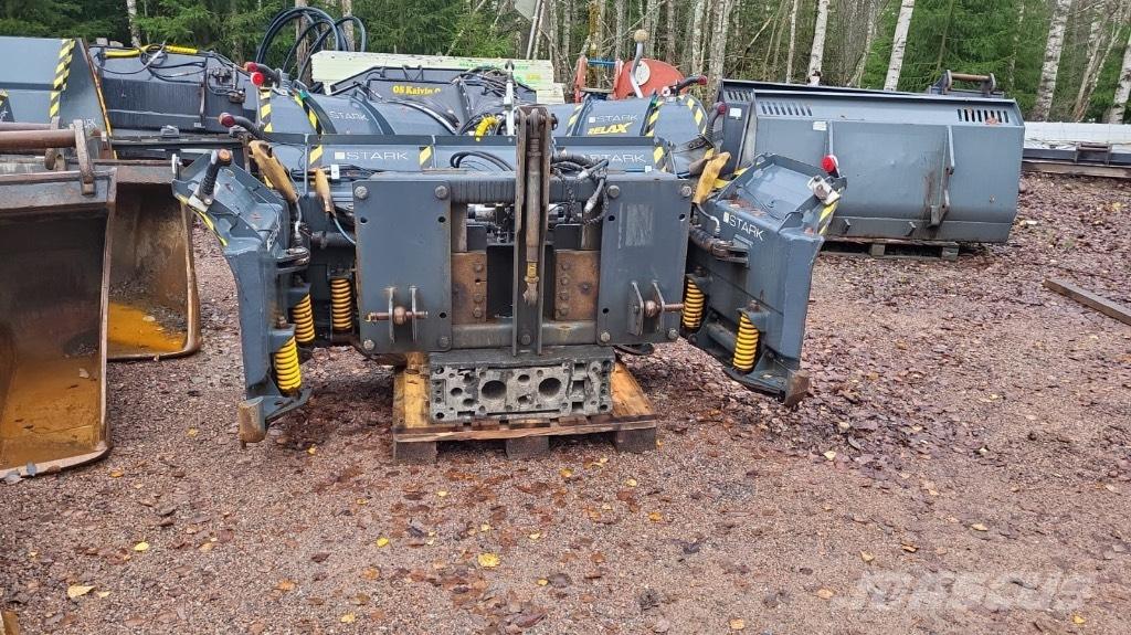 Stark UA3600 Snow blades and plows
