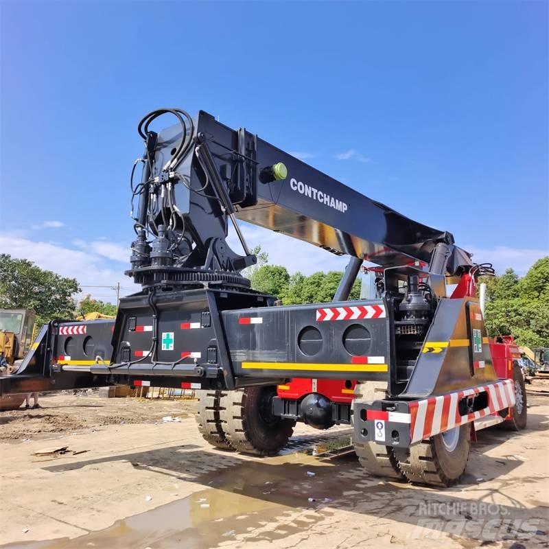 Kalmar DRF 450 Reachstackers