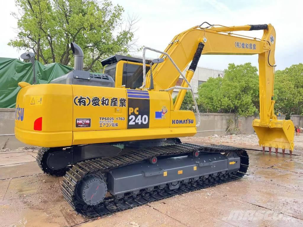 Komatsu PC 240 LC-8 Crawler excavators