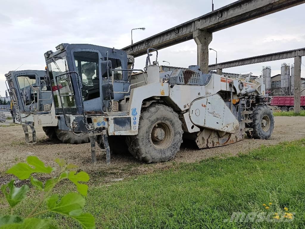 Wirtgen WR 2000 Asphalt recyclers