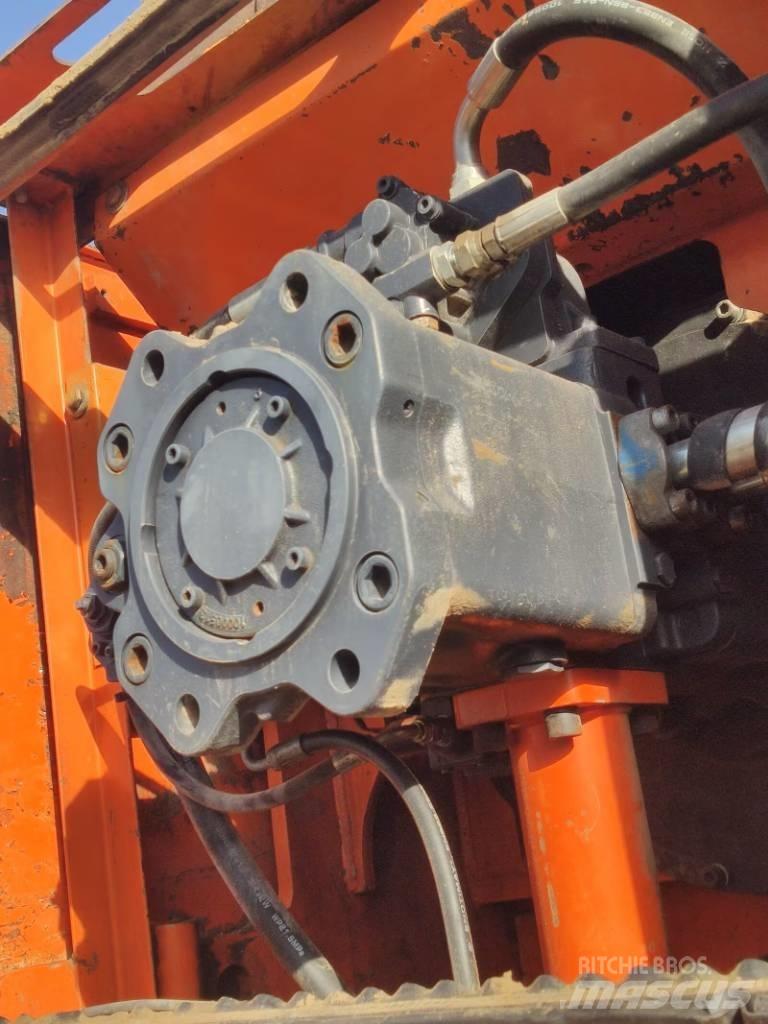 Doosan Solar500LC-V Midi excavators  7t - 12t