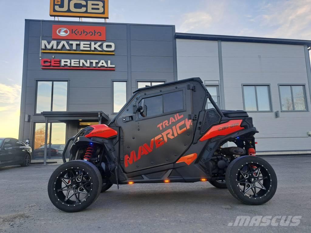 Can-am Maverick 700 Tractors