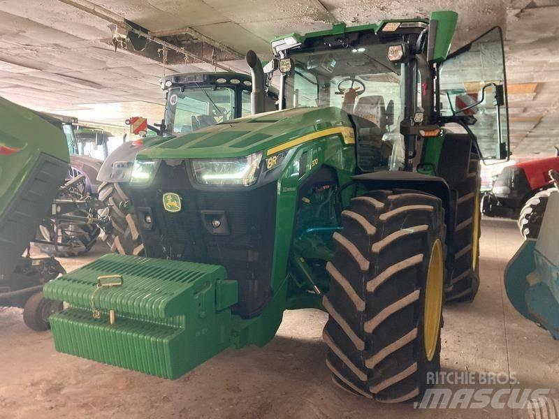 John Deere 8R370 Tractors