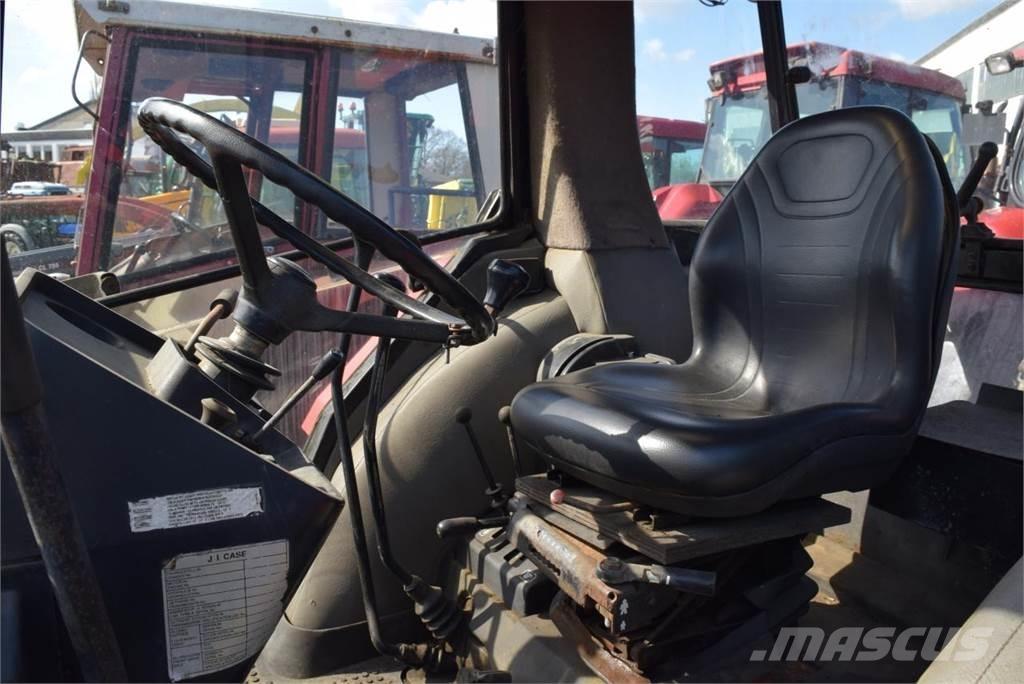 Case IH 844 XLN Tractors