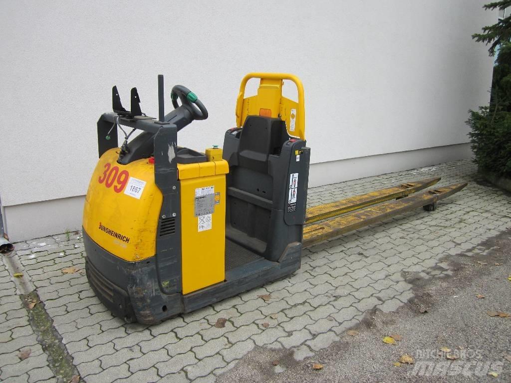 Jungheinrich ECE230 Electric forklift trucks