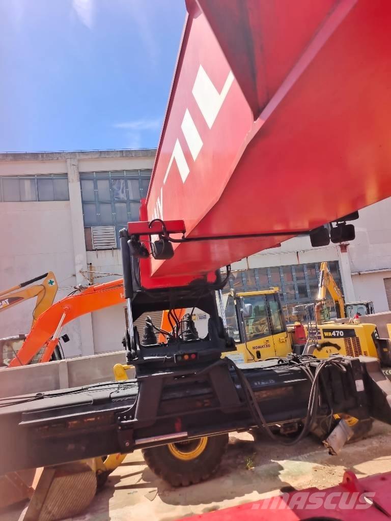 Sany SRSC 45C30 Reachstackers