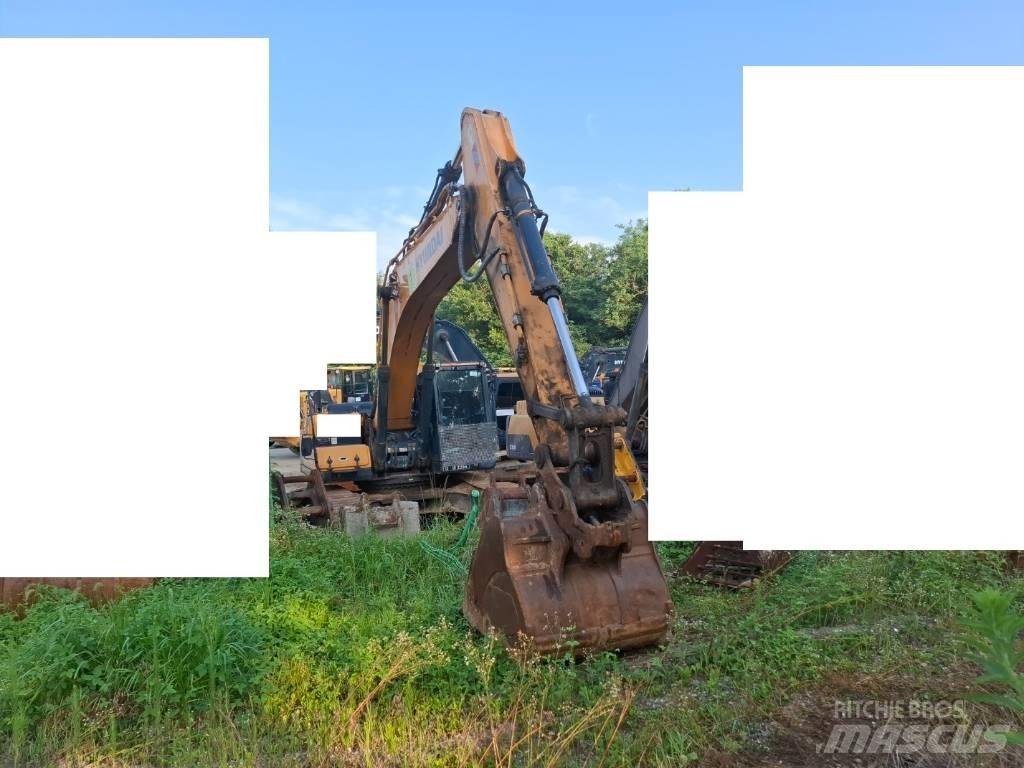 Hyundai HX 300 Crawler excavators