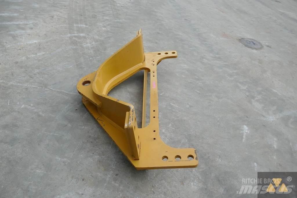 CAT 140M3 Drawbar Transportation - Others