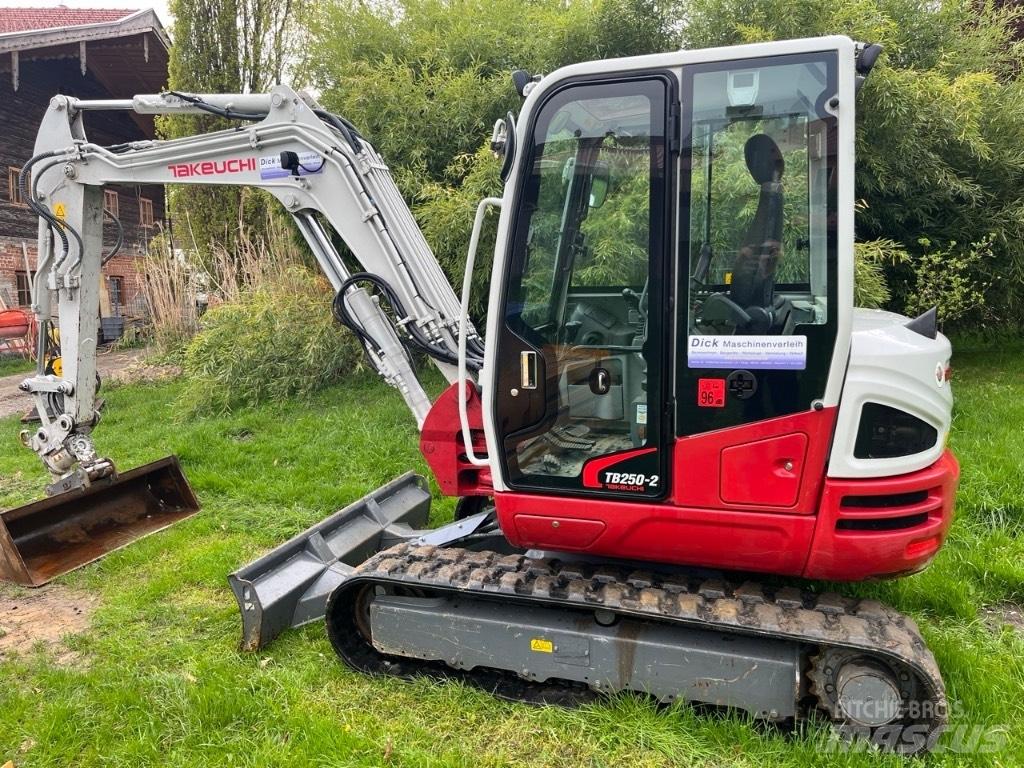 Takeuchi TB250-2 Mini excavators < 7t (Mini diggers)