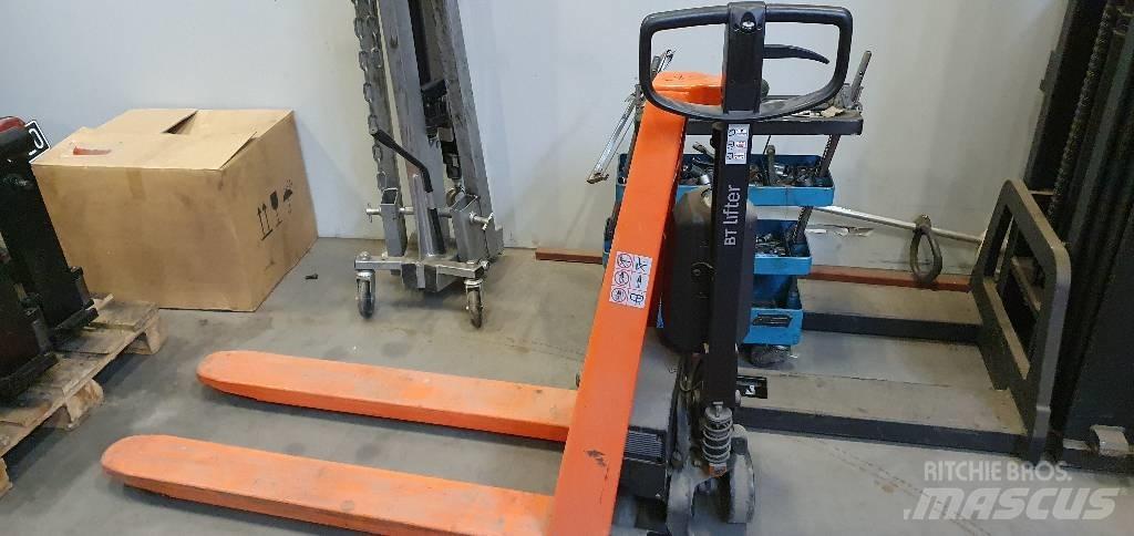 BT HHL100 Hand pallet truck