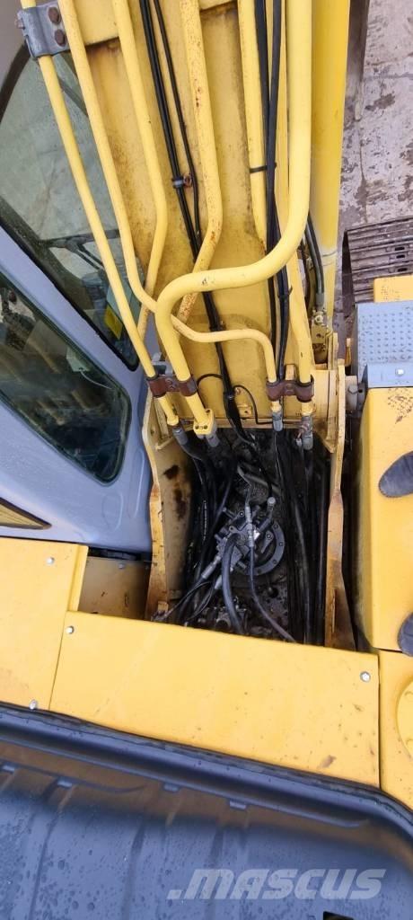 New Holland 215 B Crawler excavators