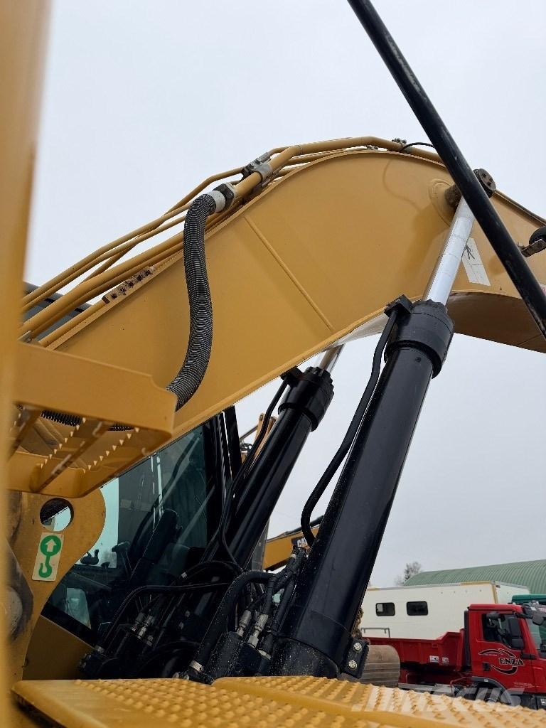 CAT 329 D Crawler excavators