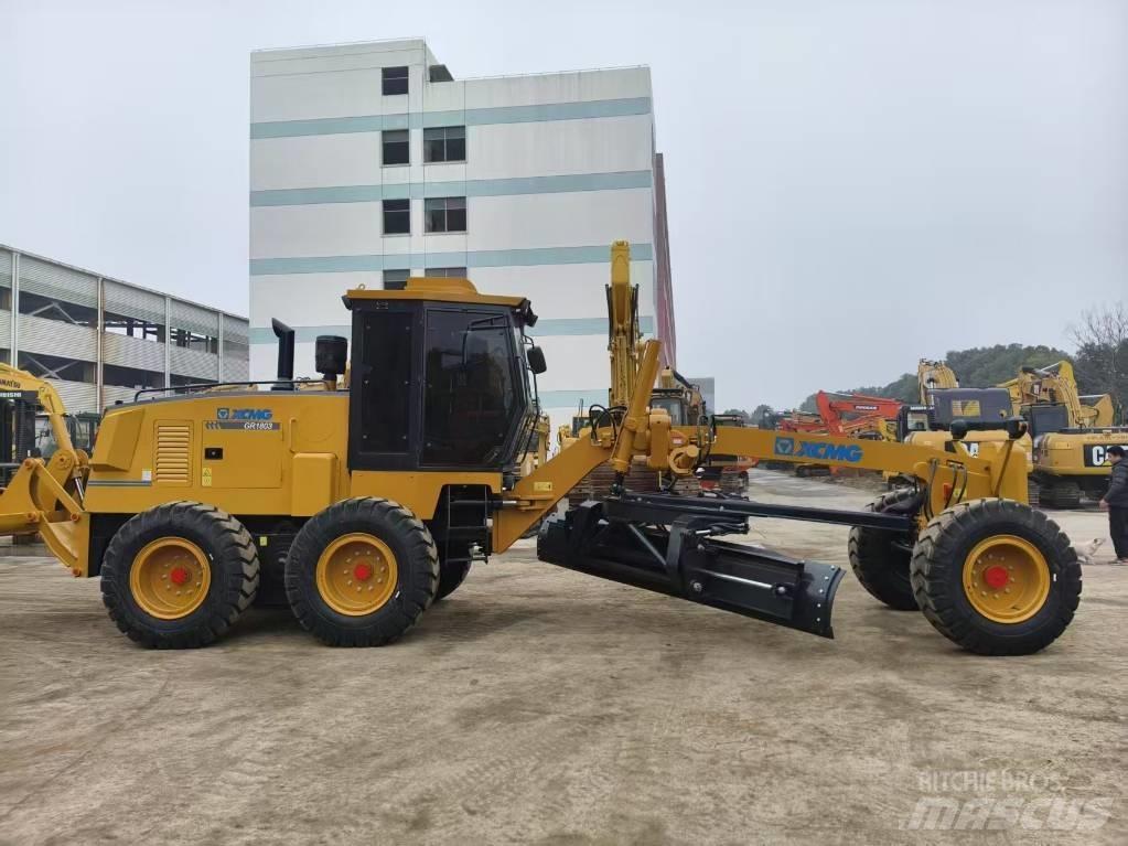 XCMG GR180 Graders