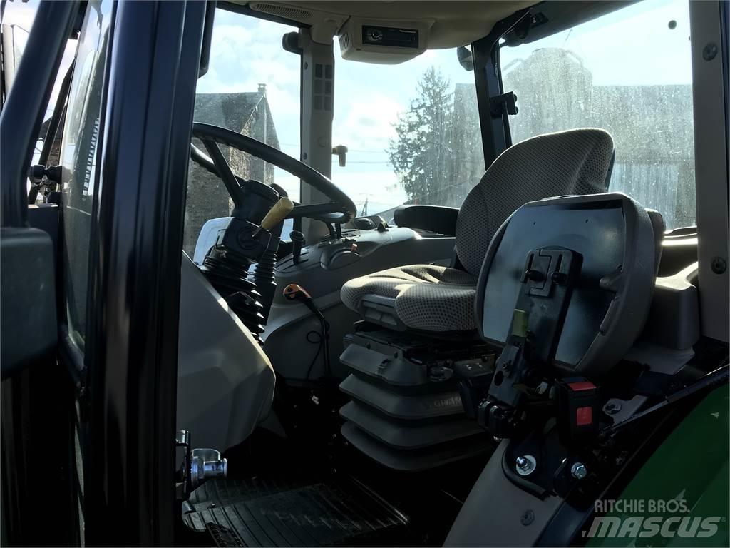 John Deere 5075 E Tractors