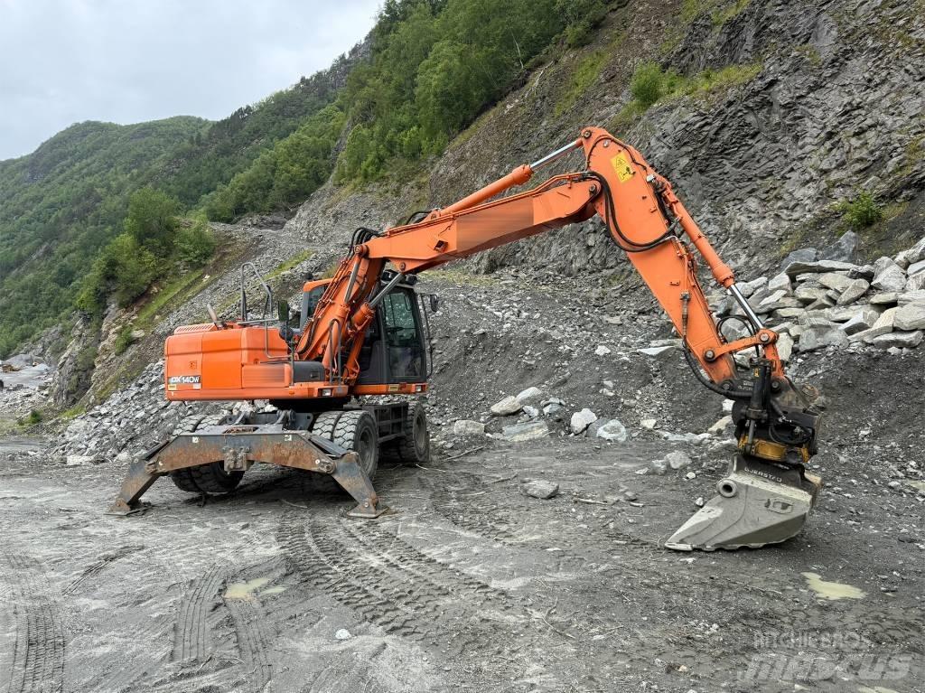 Doosan 140 W Wheeled excavators