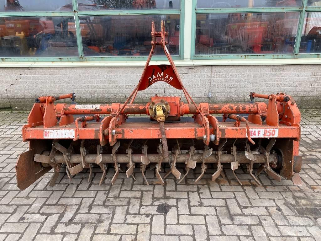  Grazioli RE 4 F 250 Agriculture - Others